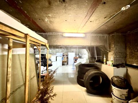 коммерческая по адресу Жилянская ул., 72