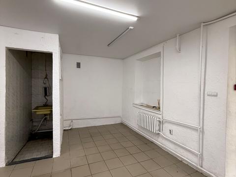 комерційна за адресою 16 Липня вул., 58