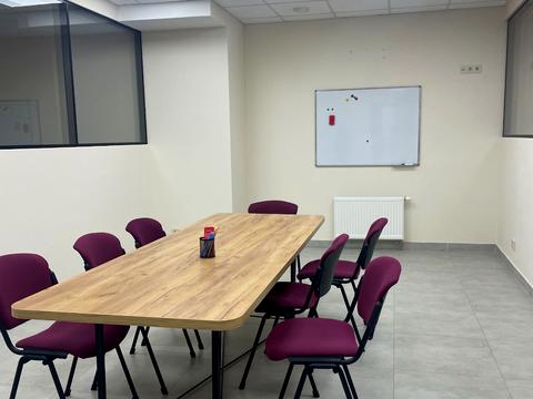 коммерческая по адресу Университетская ул., 3