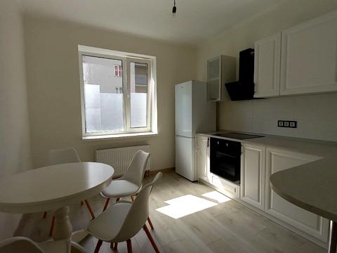 квартира по адресу Героїв Крут ул., 8