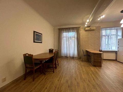 квартира за адресою Кловський узвіз, 11