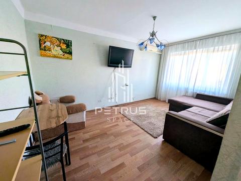 квартира за адресою Ореста Левицького вул. (Академіка Курчатова), 20