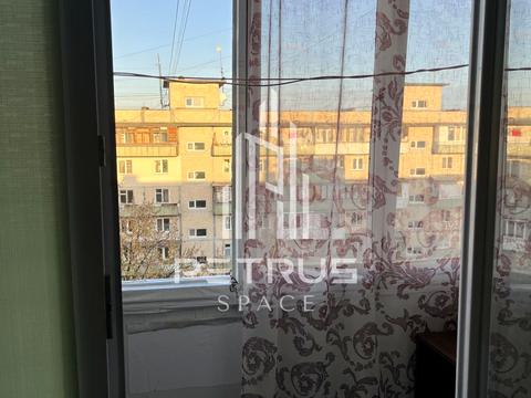 квартира за адресою Ореста Левицького вул. (Академіка Курчатова), 20