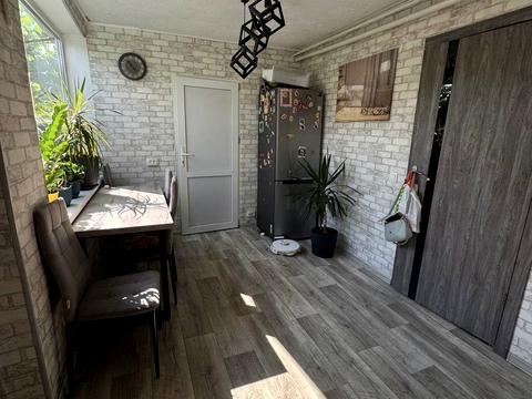 будинок за адресою Молодіжна