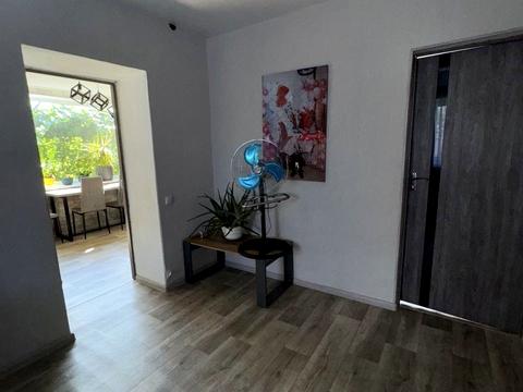 будинок за адресою Молодіжна