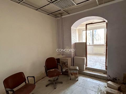 комерційна за адресою Симиренка вул., 14/9