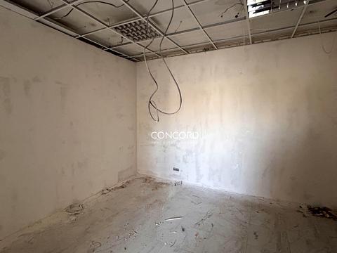 комерційна за адресою Симиренка вул., 14/9