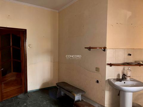 комерційна за адресою Симиренка вул., 14/9