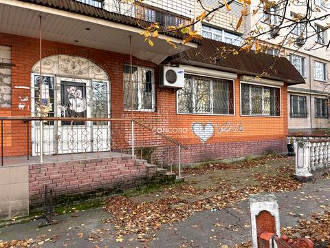 комерційна за адресою Симиренка вул., 14/9