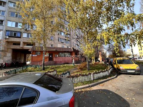 комерційна за адресою Симиренка вул., 14/9