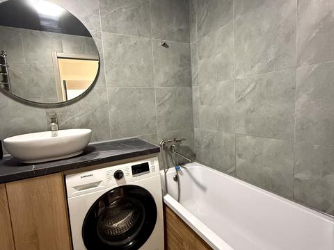 квартира по адресу Портовая ул., 6