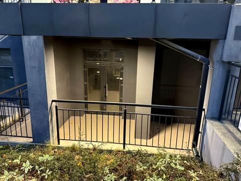 коммерческая по адресу Зализничная ул., 9-А