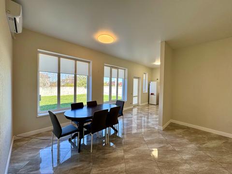 коммерческая по адресу Центральная ул., 142