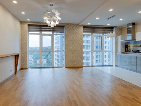 квартира по адресу Андрея Верхогляда ул. (Михайла Драгомирова), 16