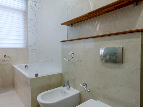 квартира по адресу Андрея Верхогляда ул. (Михайла Драгомирова), 16