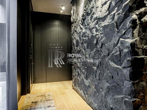 дом по адресу с. Гнедин, Центральная ул.