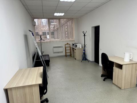 коммерческая по адресу Харківське шосе, 16а