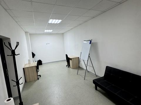 коммерческая по адресу Харківське шосе, 16а