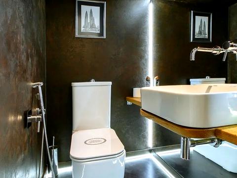 коммерческая по адресу Шота Руставели ул., 30-Б