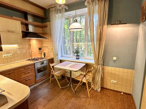 квартира по адресу Леси Украинки бульв., 11-А