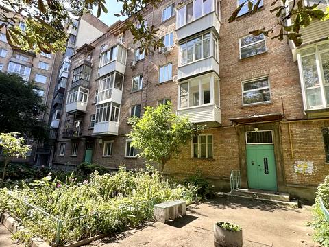 квартира по адресу Леси Украинки бульв., 11-А