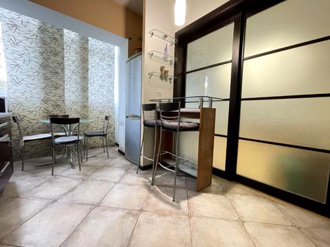 квартира за адресою Турівська вул., 28