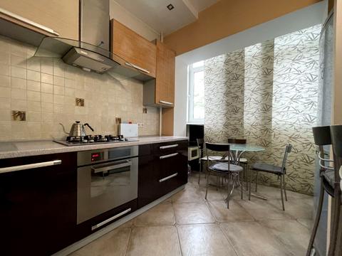 квартира за адресою Турівська вул., 28