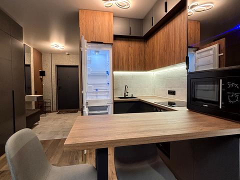 квартира за адресою Романа Левицького вул., 4