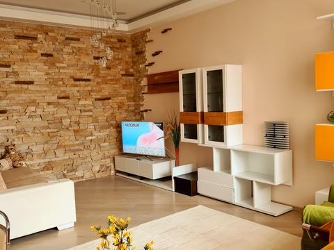 квартира за адресою Київ, Володимира Івасюка просп. (Героїв Сталінграду), 6