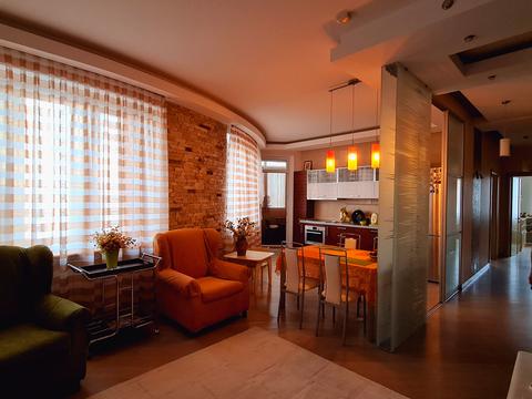 квартира за адресою Київ, Володимира Івасюка просп. (Героїв Сталінграду), 6