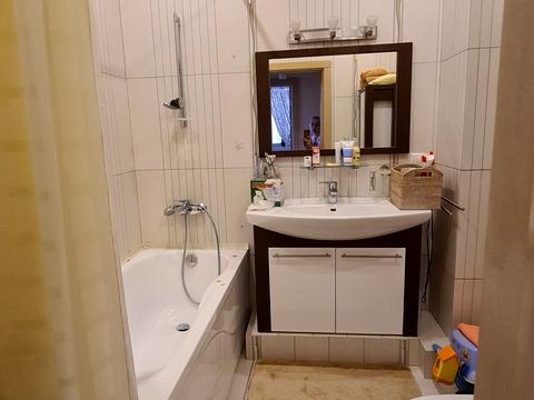 квартира за адресою Київ, Володимира Івасюка просп. (Героїв Сталінграду), 6