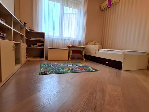 квартира за адресою Київ, Володимира Івасюка просп. (Героїв Сталінграду), 6