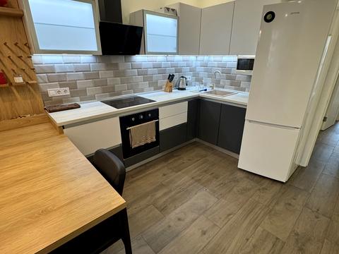 квартира за адресою Євгена Коновальця вул. (Щорса), 34-А