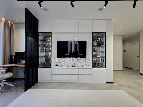 квартира по адресу Днепровская набережная ул., 18-А