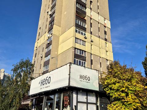 квартира за адресою Дніпровська набережна вул., 7