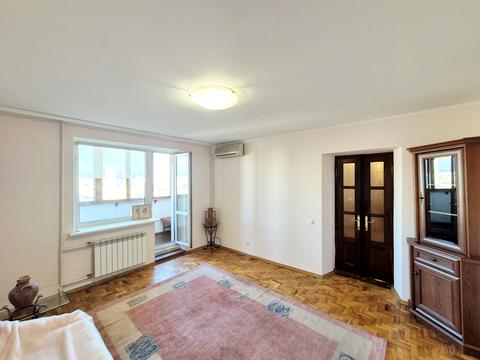 квартира за адресою Дніпровська набережна вул., 7