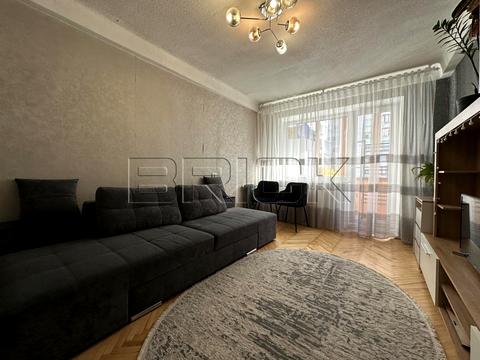 квартира по адресу Приорская ул. (Полупанова), 3/2