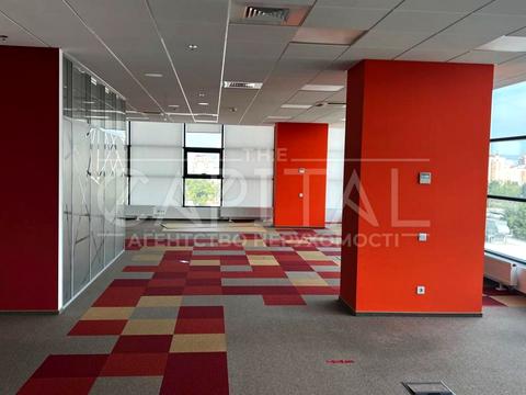 коммерческая по адресу Степана Бандеры просп. (Московський), 20б