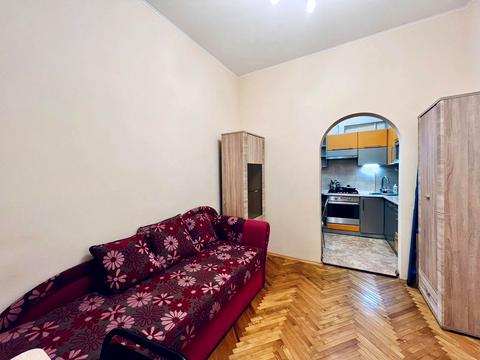 квартира за адресою Григорія Смольського вул. (), 7