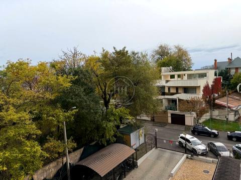 квартира по адресу Французский бульв., 26/2