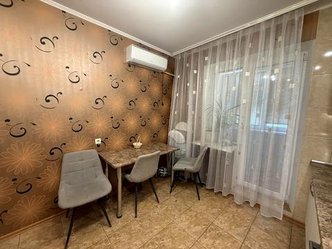 квартира за адресою Володимира Українця вул., 59