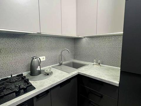 квартира за адресою Романа Ратушного вул. (Волгоградська), 41