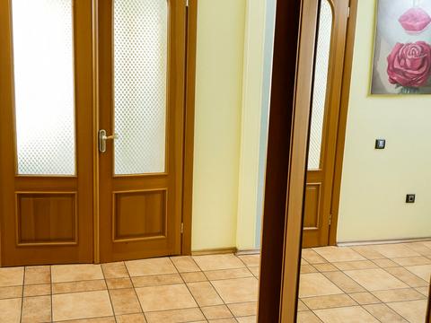 квартира за адресою Володимира Івасюка просп. (Героїв Сталінграду), 18-А