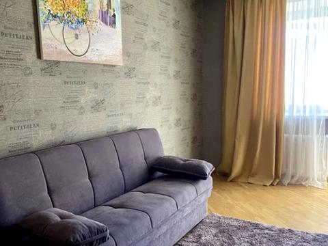 квартира за адресою Володимира Івасюка просп. (Героїв Сталінграду), 18-А