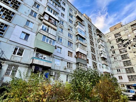 квартира за адресою Квартальна вулиц вул. (Гладкова), 16