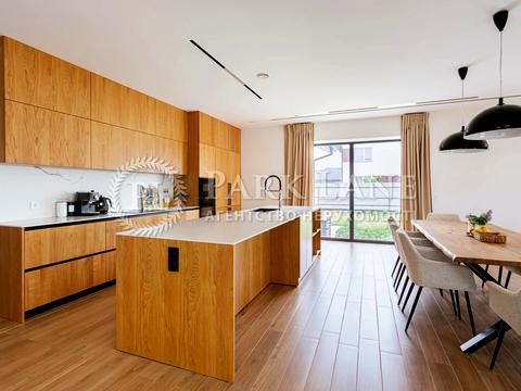 дом по адресу с. Осещина, Центральна, 31