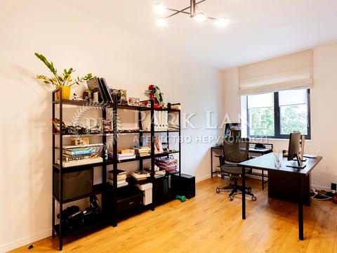 дом по адресу с. Осещина, Центральна, 31