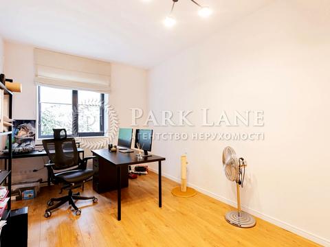 дом по адресу с. Осещина, Центральна, 31