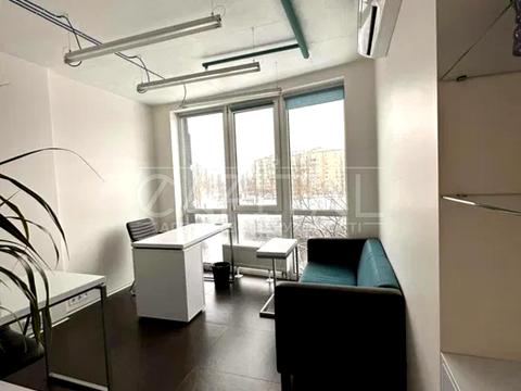 комерційна за адресою Соборності просп. (Возз'єднання), 30-А