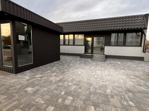 коммерческая по адресу Симона Петлюры ул. (Черняховського), 12